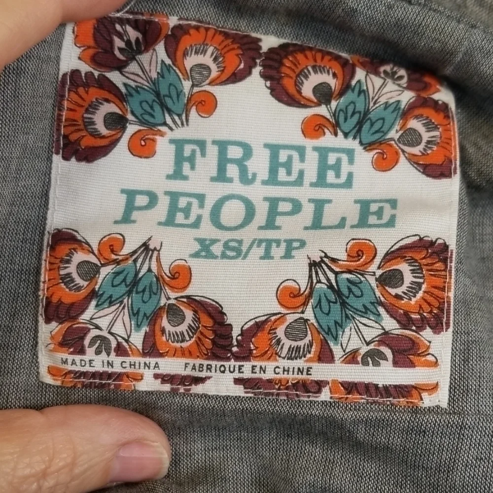 𝅺FREE People woolie fitted jacket